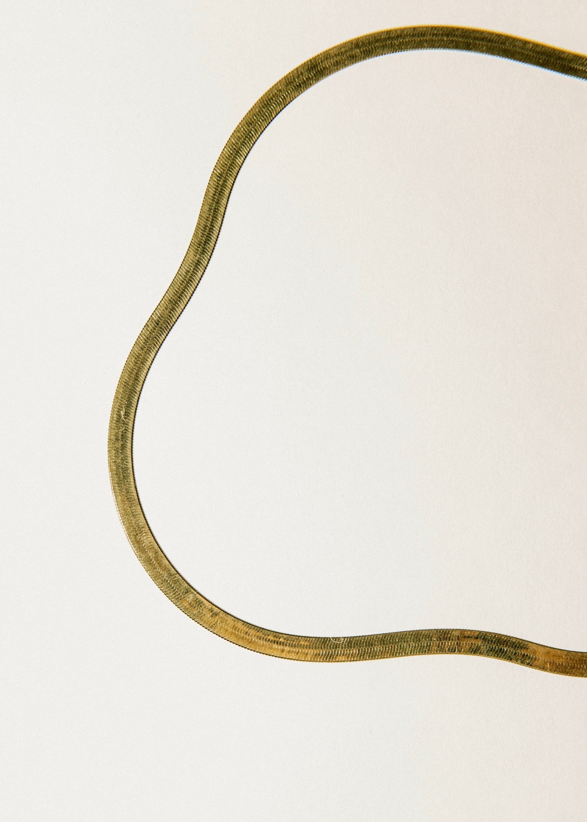 Sleeping Venus Necklace