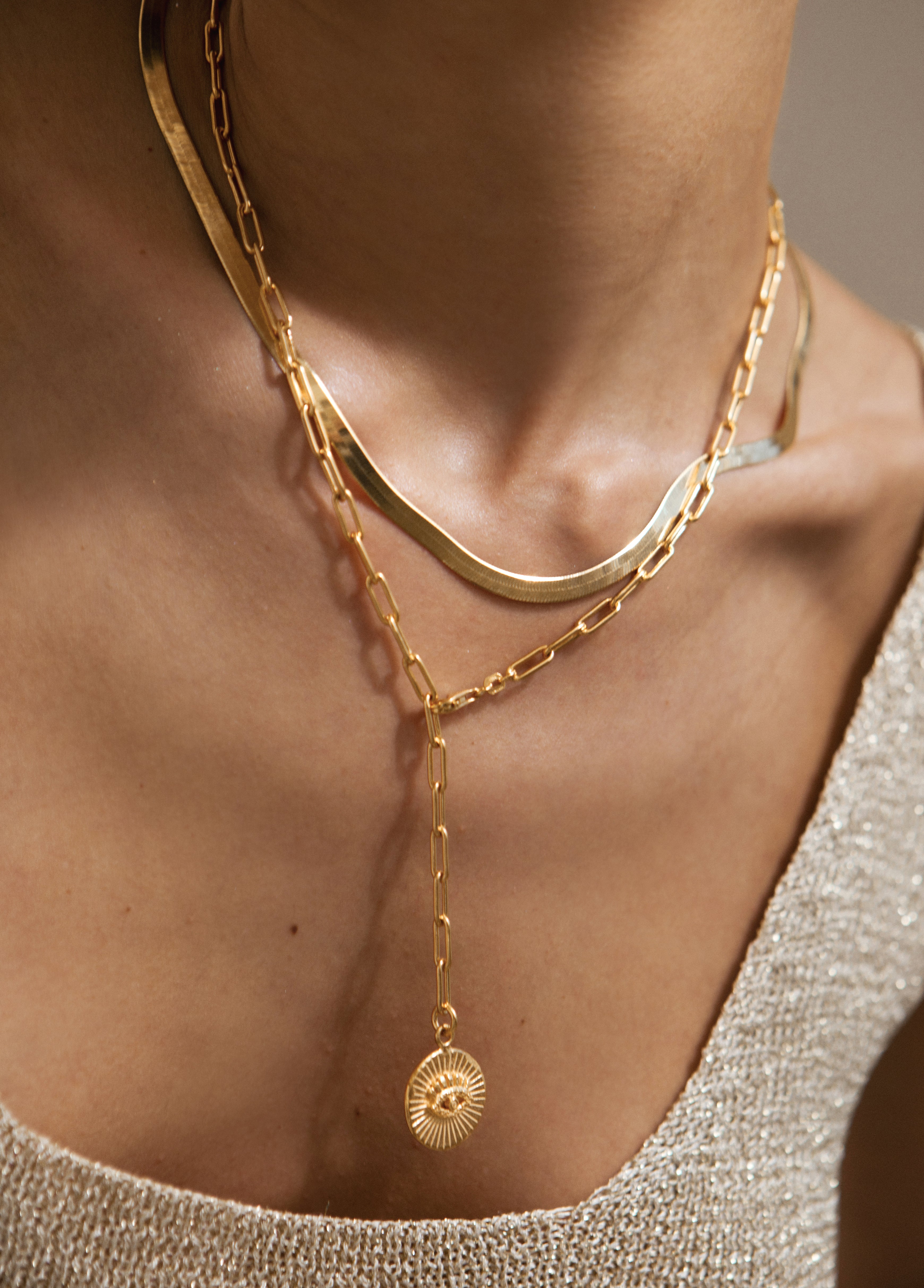 Illuminating Eye Lariat Necklace