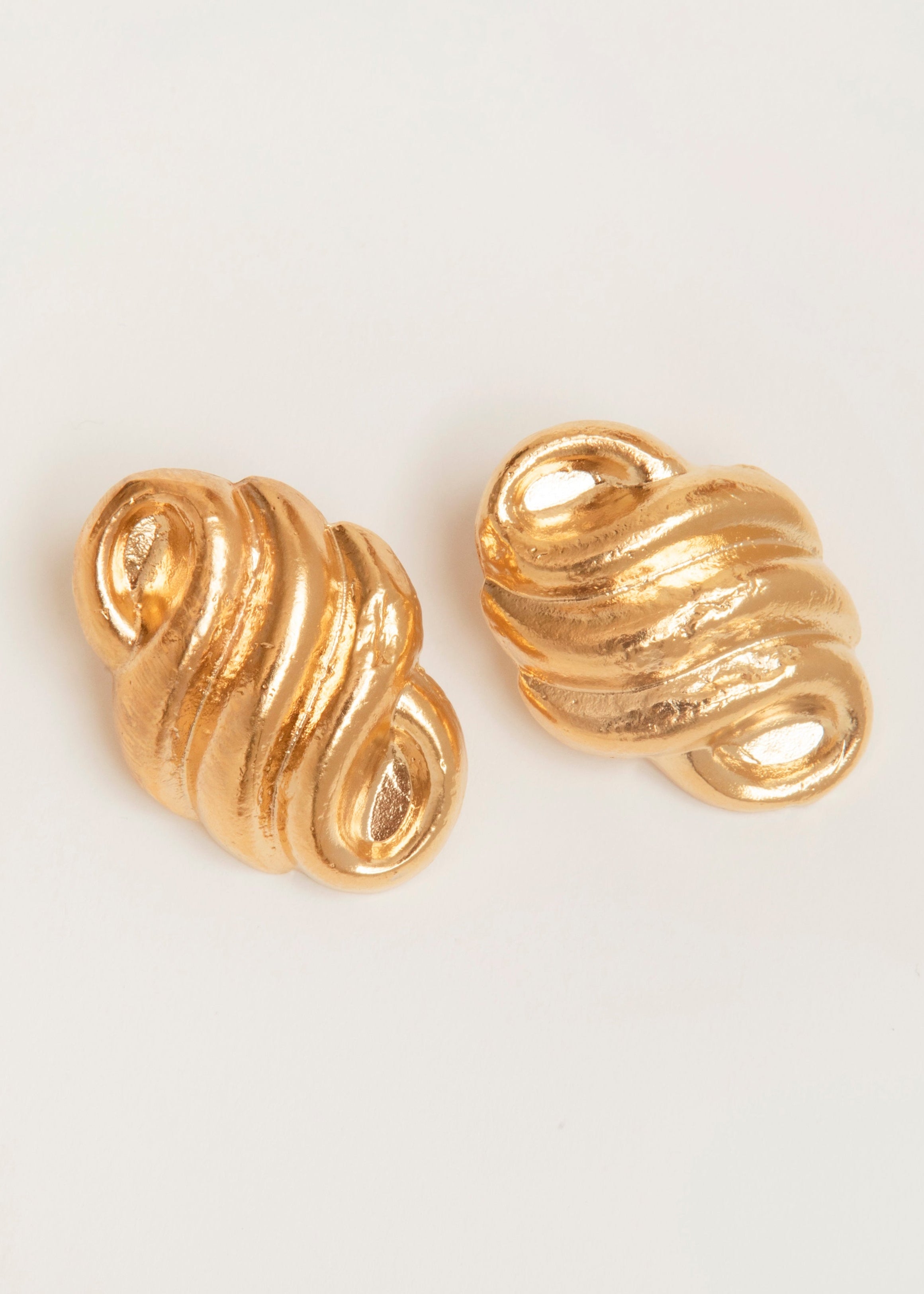 Eterna Donna Earrings