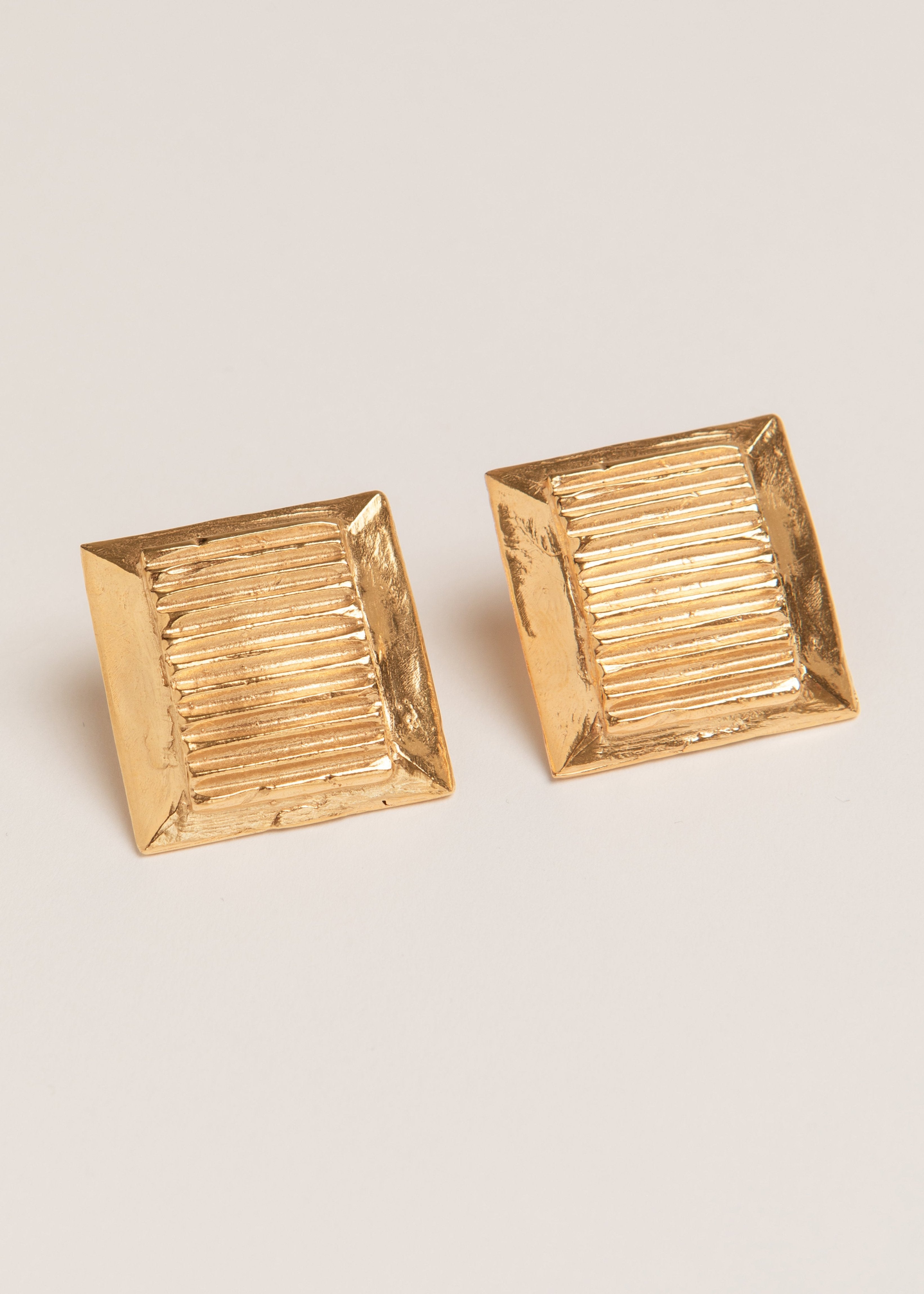 Birthplace of Art Earrings
