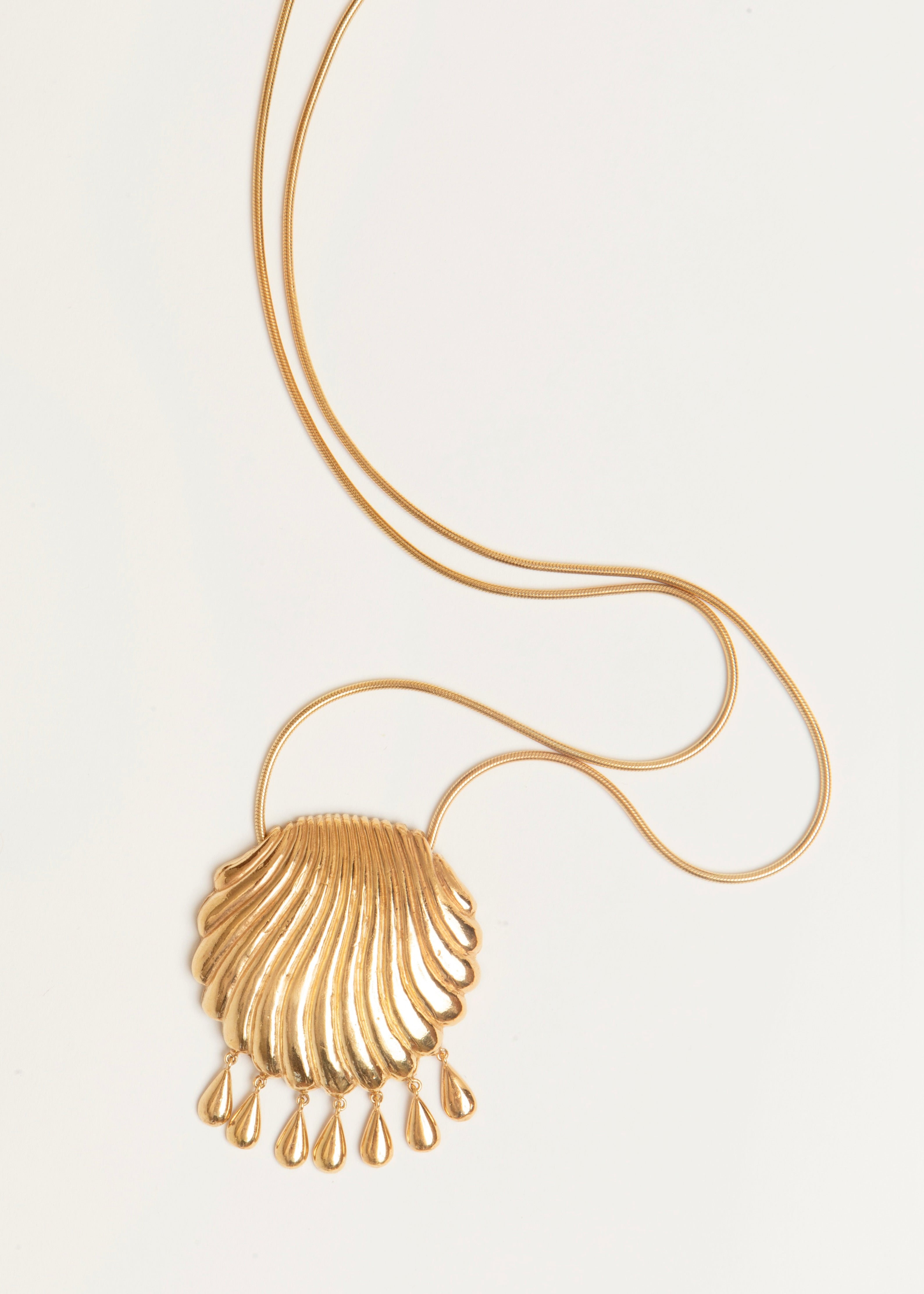 L'Origine Du Monde Necklace