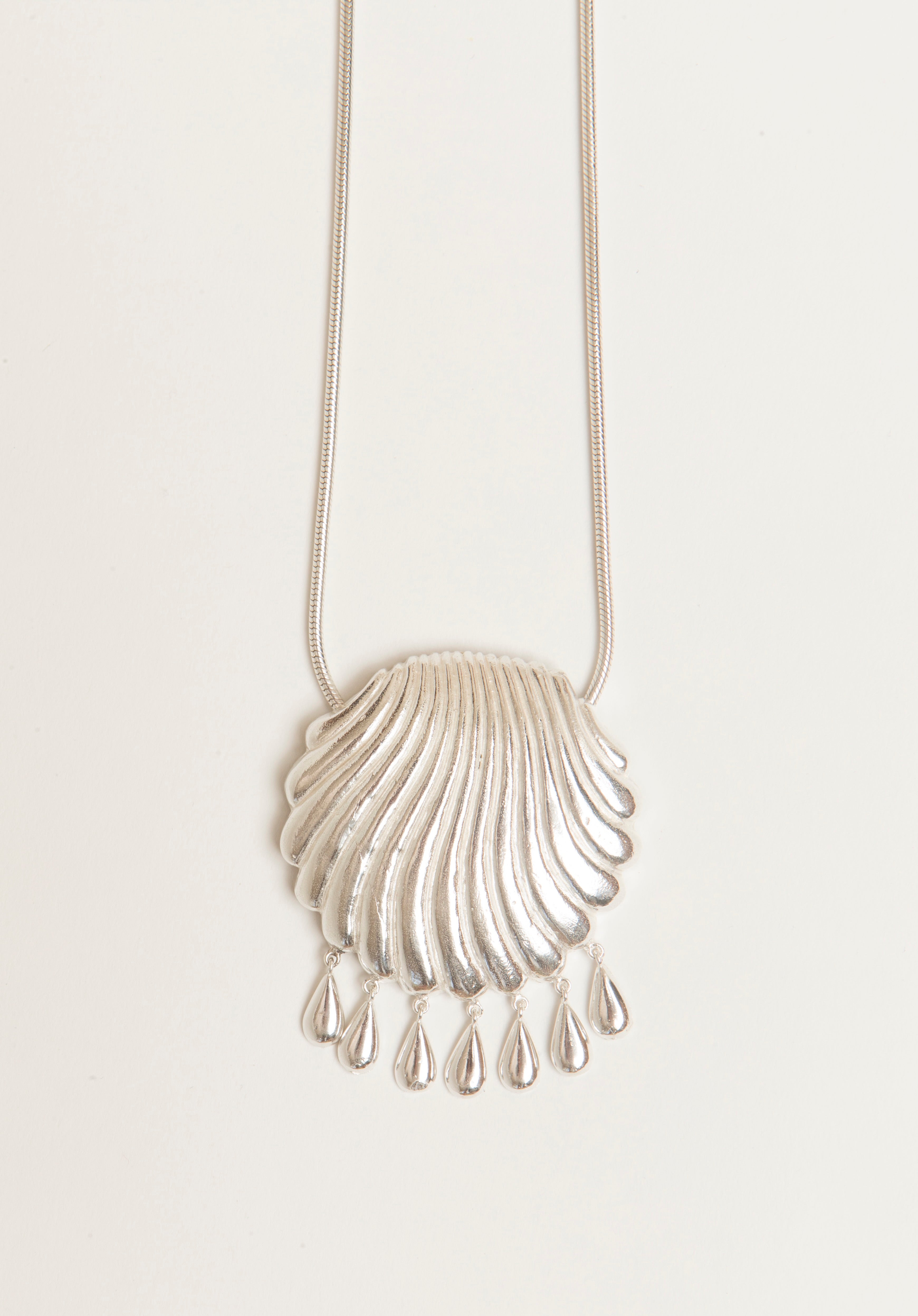 L'Origine Du Monde Necklace