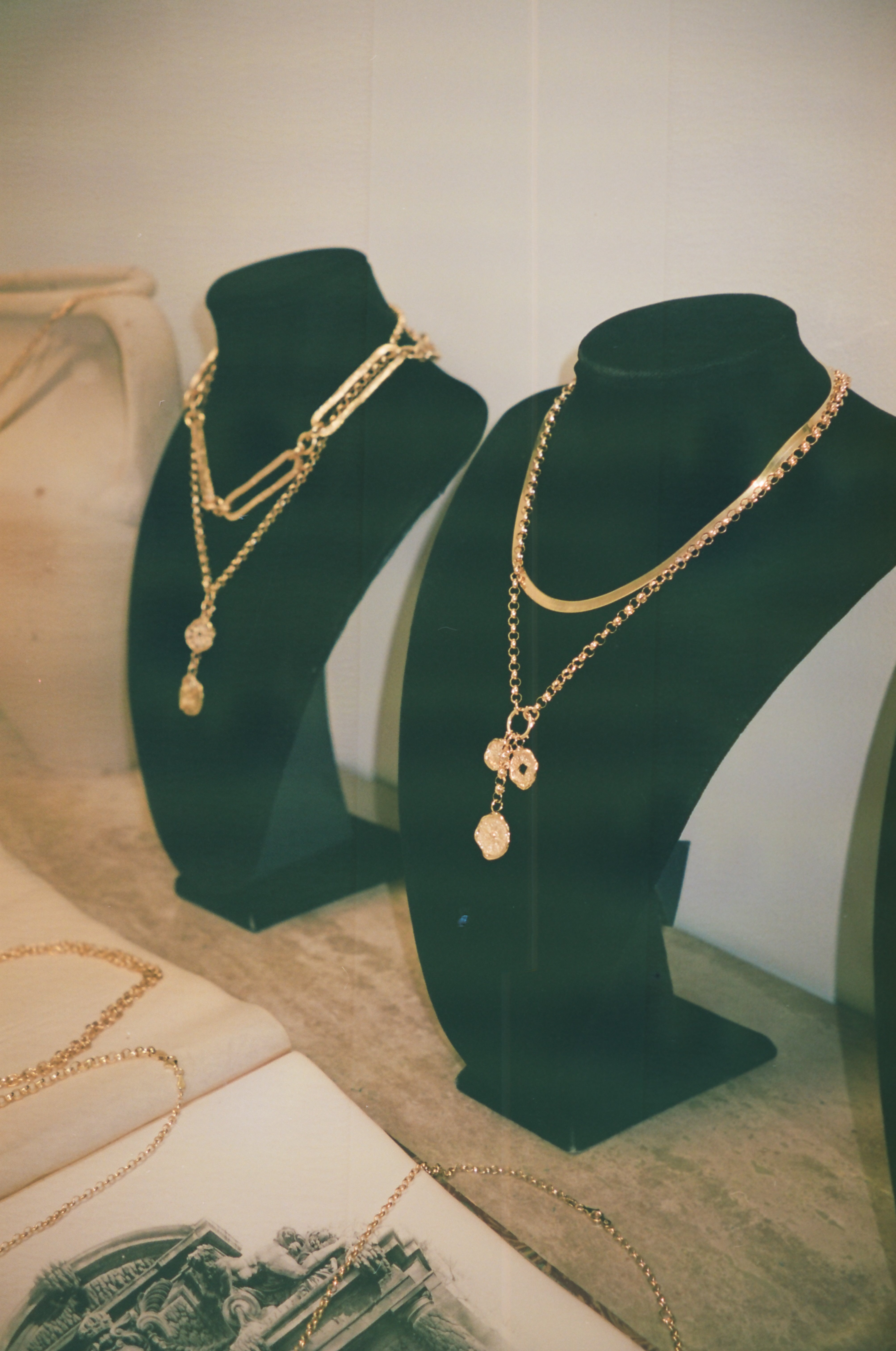 Sleeping Venus Necklace