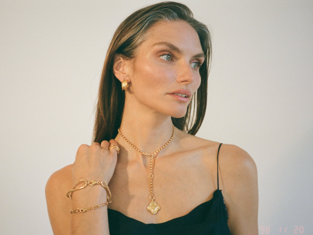 Infinite Compass Necklace