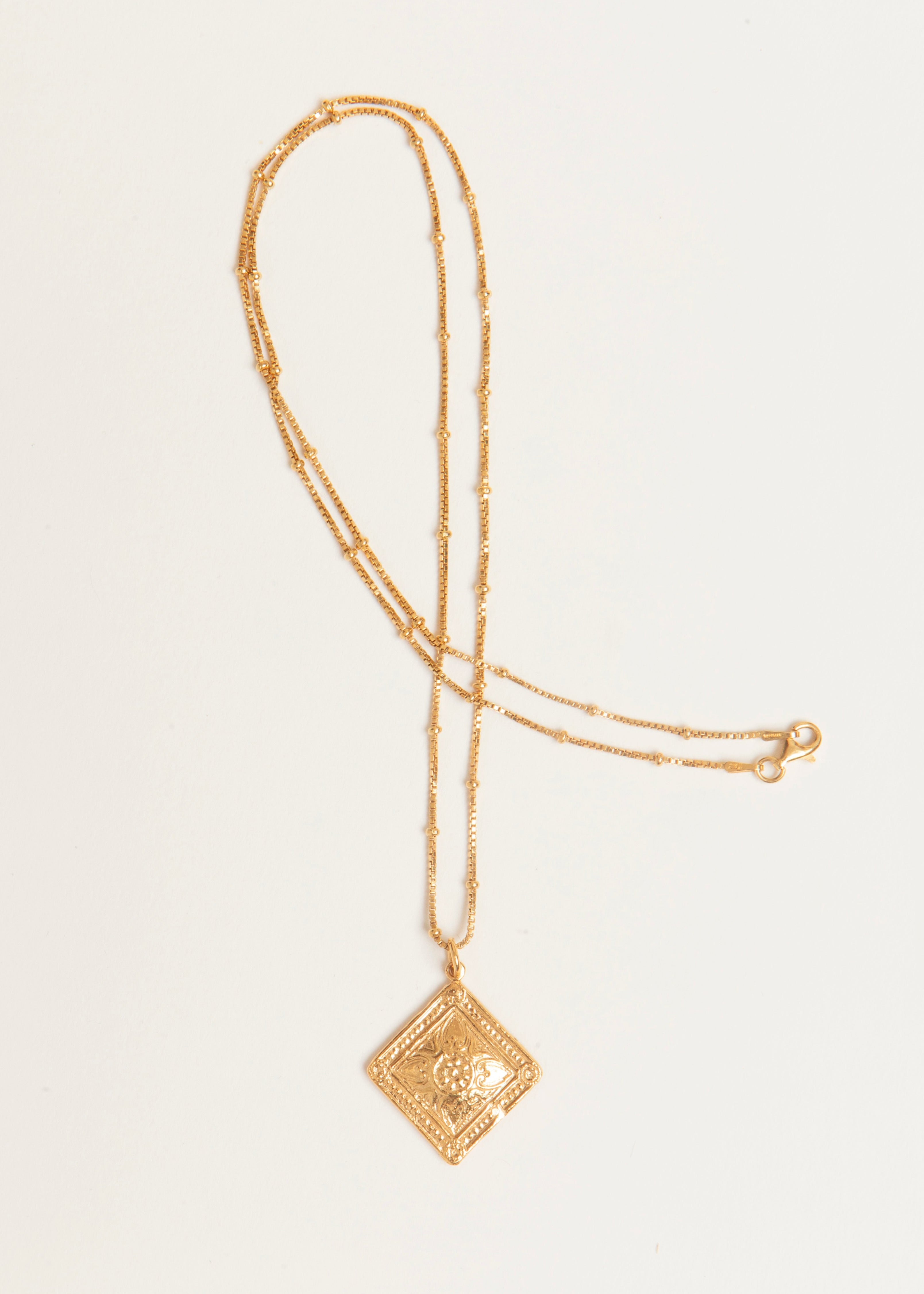 Allegory of Estoi Necklace